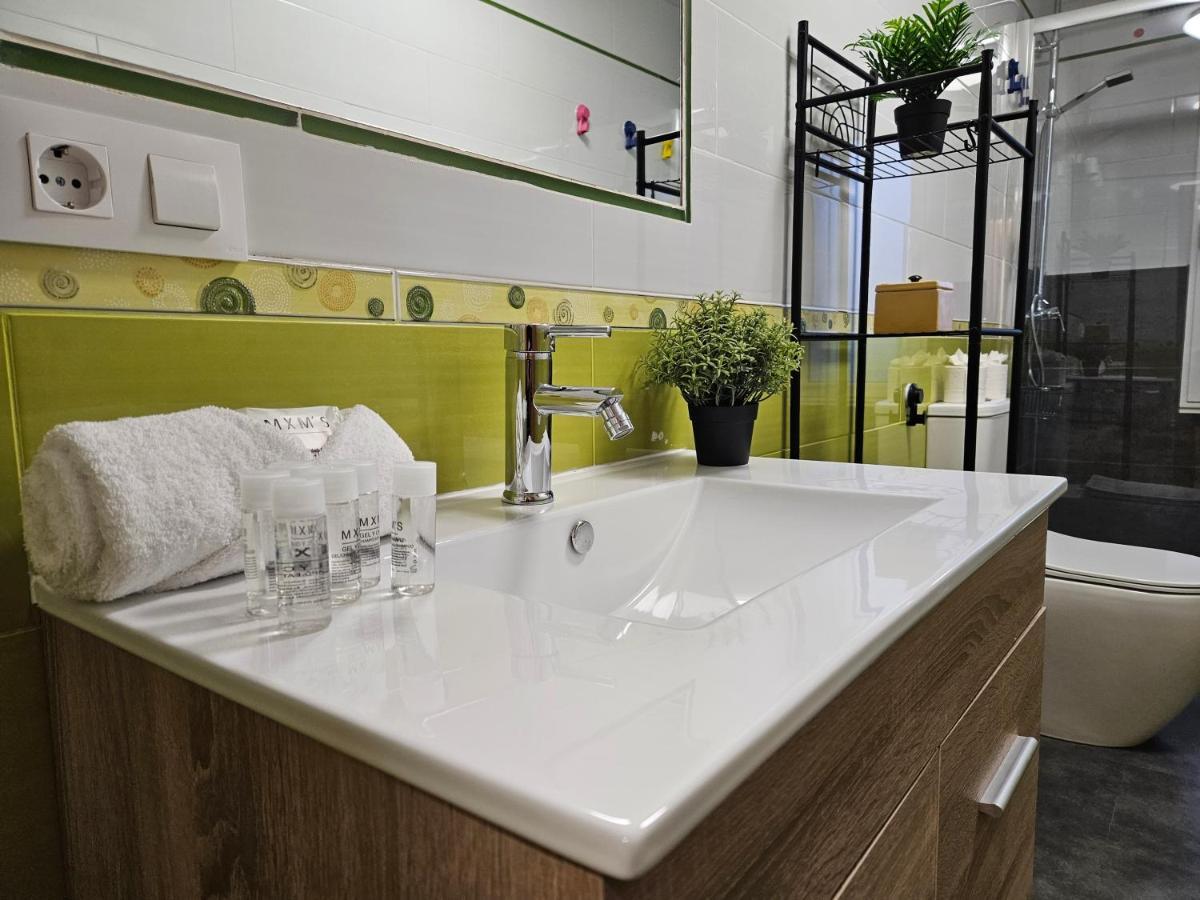 شقة 1A110 Apartamento Moderno خيخون المظهر الخارجي الصورة
